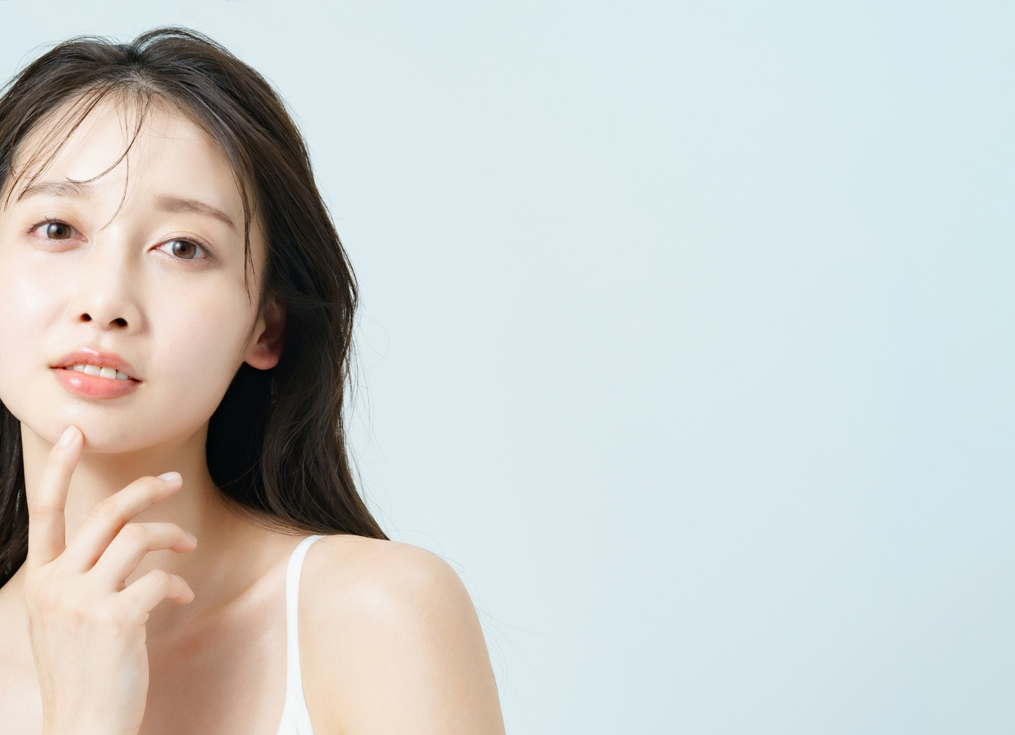 【自信を引き出すKATE】03:ナチュラルな美しさを引き出す大人のヌーディーメイク